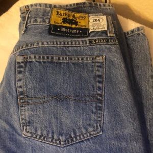 Lucky brand blue jeans. P1903